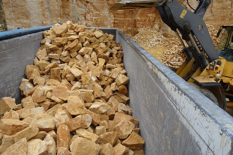Kamień hydrotechniczny i kominki z piaskowca – trwałe rozwiązania do domu — photo 6