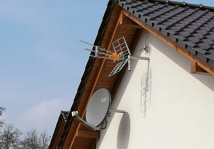 Polsat box Canal+ dvb-t hevc montaż anten Pszczew 889896185