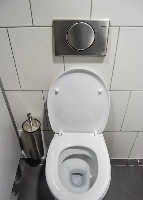 Naprawa toalety, spłuczek, zbiornika z wodą, Wrocław i okolice