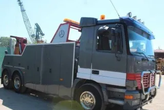 Holownik do ciezarowych w Leasing 3 osiowy 6x4 Mercedes pomoc drogowa — photo 4