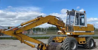 Koparka Kołowa Liebherr A901 4x4 15 ton — photo 2