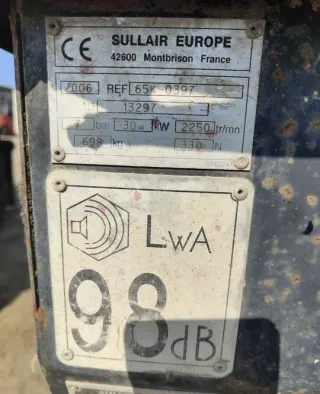 Sprężarka Kompresor Śrubowy Sullair 65K Silnik Kubota 7 Bar 3,7 m3/min — photo 6