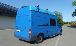 KAMPER Ford Transit 2.0TDDi 6os. łazienka, kuchnia, ogrzewanie, klimatyza — zdjęcie 3