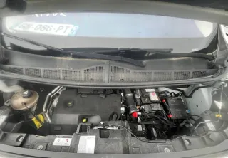 PEUGEOT Expert III 2.0 HDI 177 GN086 — photo 10