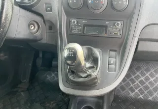MERCEDES Citan 109 CDi 90 CW768 — photo 7