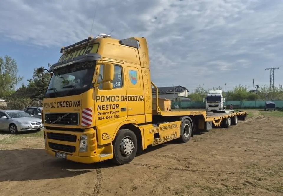 VOLVO FH12 specjalny pomoc drogowa zestaw
