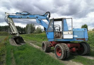 Koparka kołowa Fuchs 700 części warynski atlas liebherr 900 — zdjęcie 2