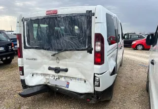 RENAULT Trafic III 2.0 DCi 150 Intens 9 miejsc GA794 — photo 4