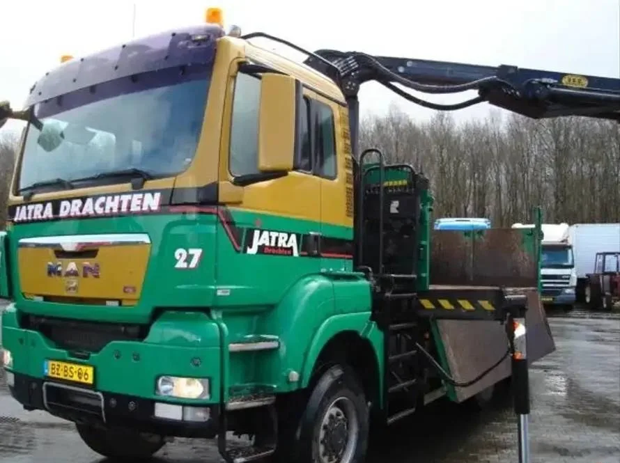 Wywrotka 6x6 bordmatic z dzwigiem Palfinger