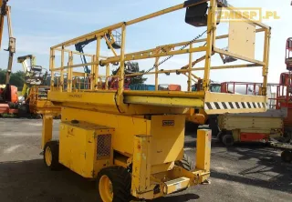 Podnośnik nożycowy spalinowy 14m 4x4 Genie GS4069 RT — photo 4