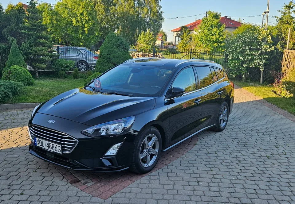 12.2019 Rok Ford Focus Parktronic Tempomat Kamera Cofania