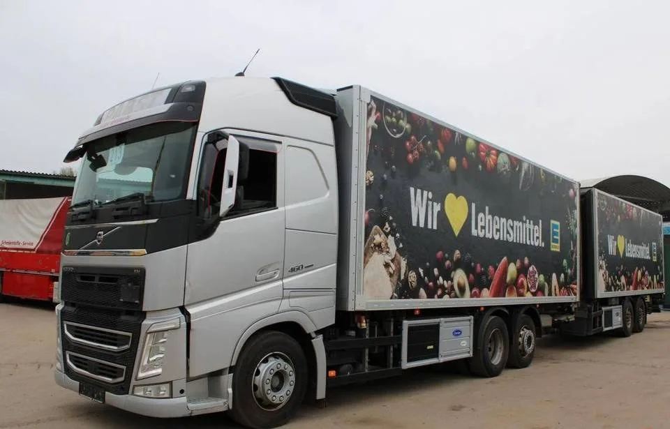 Chlodnia Volvo FH 460 z przyczepa