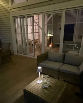 Domek 50 m2 nad jeziorem z własna plażą na wyłączność — zdjęcie 2