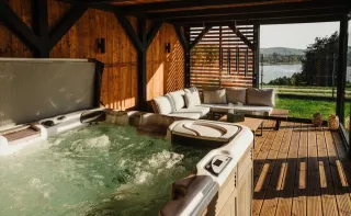 Domek na Kaszubach całoroczny z jacuzzi i sauną bez limitu na wyłączność — zdjęcie 2
