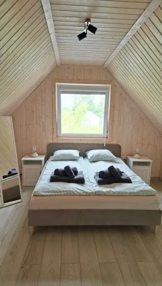 Domek z jacuzzi i sauną na wyłączność, ogrodzony, z klimatyzacją. Jezierzany, Jarosławiec — zdjęcie 9