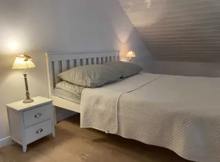Domek 50 m2 nad jeziorem z własna plażą na wyłączność — zdjęcie 6