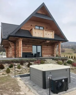 Domek w górach balia JACUZZI SAUNA KOMINEK chata dom góralski na WAKACJE Sylwester gorąca bania — zdjęcie 3