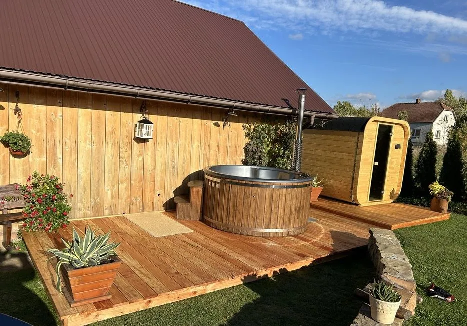Domek wynajem panieński urodziy imieniny, imprezy. Jaccuzi, sauna