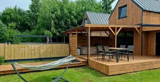 Domek z jacuzzi i sauną na wyłączność, ogrodzony, z klimatyzacją. Jezierzany, Jarosławiec — zdjęcie 2