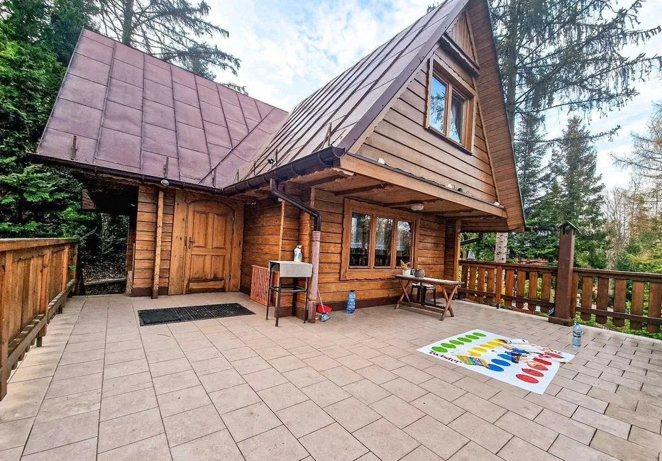 Domek na wynajem z jacuzzi i sauną/Quady