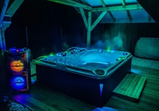 BASEN, SAUNA, JACUZZI Radawa - Domki przy Stadninie Radawa Domek — zdjęcie 5